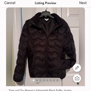 Time and Tru Women's Quilted Black Puffer Jacket